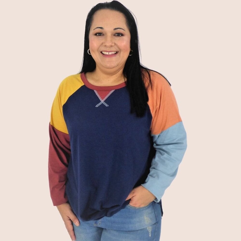 Color-Blocked Raglan Long Sleeves Top - Blue